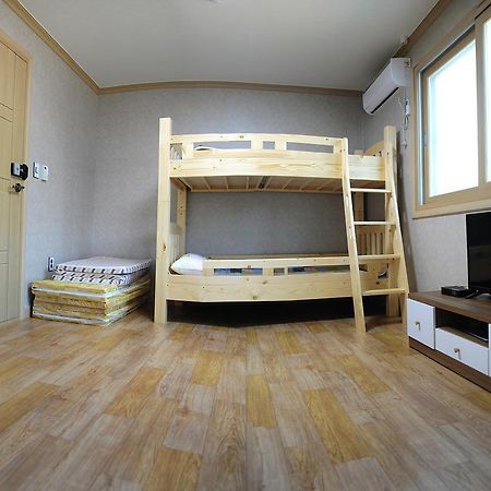 The 1St Andong Hostel Esterno foto