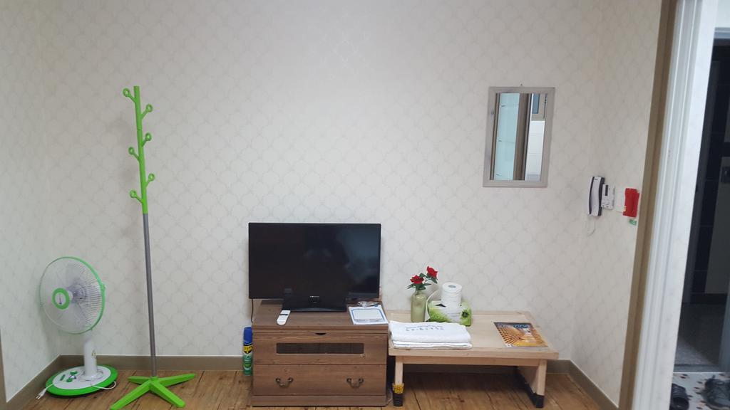 The 1St Andong Hostel Esterno foto