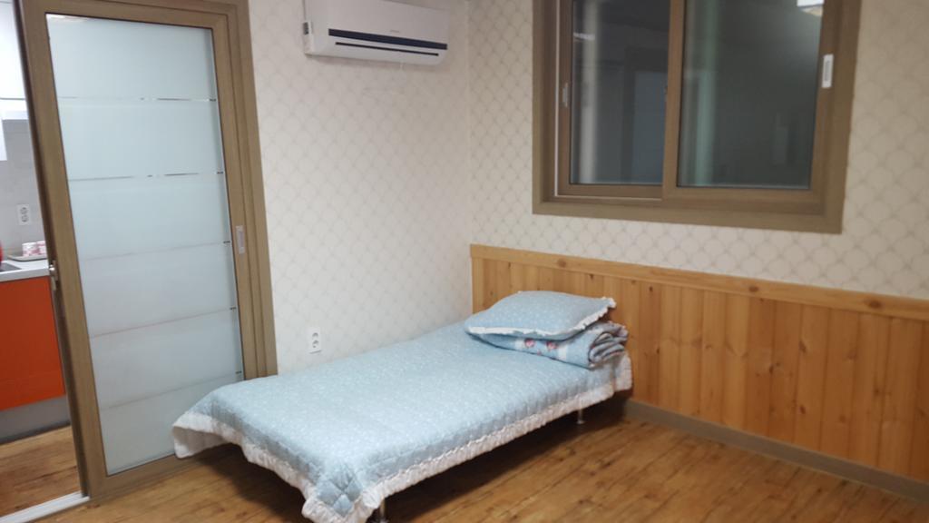 The 1St Andong Hostel Esterno foto
