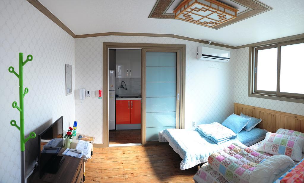 The 1St Andong Hostel Esterno foto