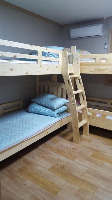 The 1St Andong Hostel Esterno foto